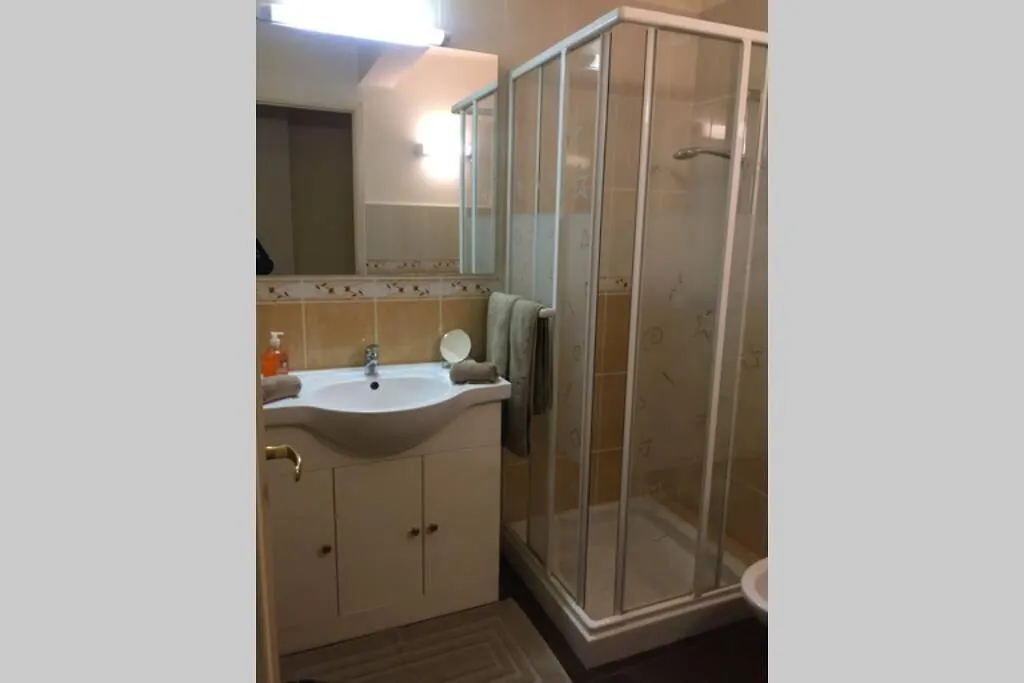 Apartment Charmant Appartement Bord De Mer, Plage Cagnes-sur-Mer