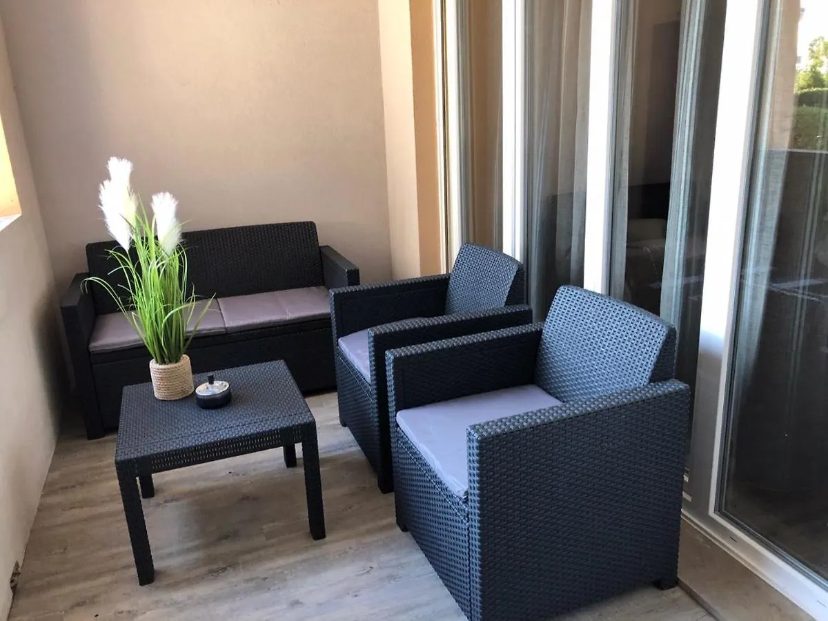 Apartment Charmant Appartement Bord De Mer, Plage Cagnes-sur-Mer France